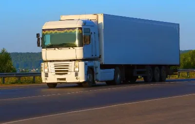 İstanbul ile Uzundere Arası Öğrenci Eşyası Taşıma